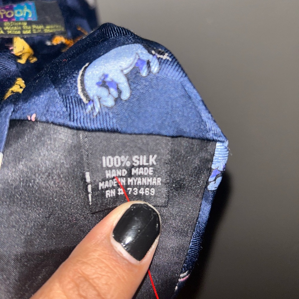 Classic Pooh Silk Tie - 100% silk hand made vintage/retro navy blue - Picture 4 of 7